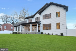 4404 Clearbrook Ln, Kensington, MD 20895