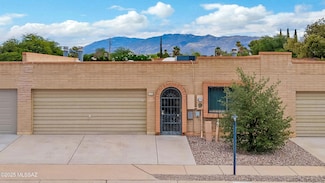 1233 S Oak Park Dr, Tucson, AZ 85710