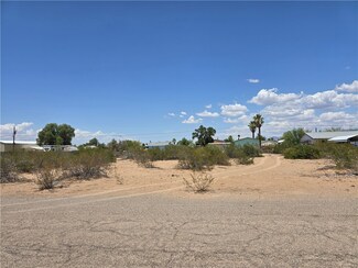 5415 Apache Dr, Golden Shores, AZ 86436
