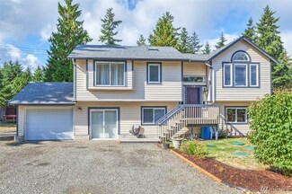32 Brighton St, Port Hadlock, WA 98339
