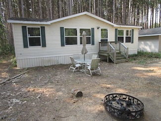 1101 Fawn Dr, Grand Marsh, WI 53936