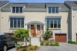 595 Washington St Unit 3, Pembroke, MA 02359