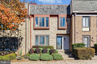 10262 Cherry Walk Ct, Oakton, VA 22124