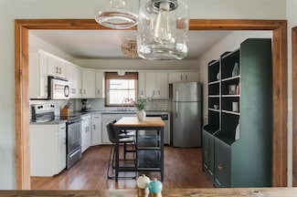 9904 Mahler Place, Oklahoma City, OK 73120