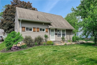 3184 8th St, Cuyahoga Falls, OH 44221
