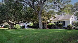 29 Riverdale N, South Dennis, MA 02660