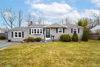 46 Hagerstown Rd, Warwick, RI 02886