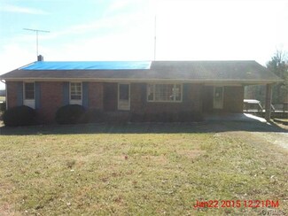 566 Bible Way Rd, Crewe, VA 23930