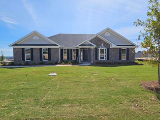 2630 Inverness Dr, Hephzibah, GA 30815