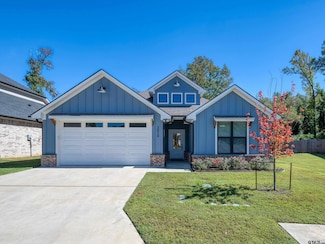 3024 Royal Garden Rd, Tyler, TX 75701