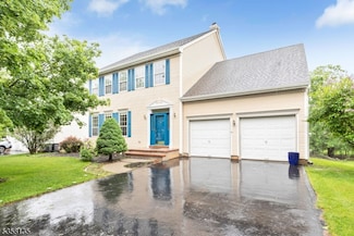 14 Captains Woods Rd, Whitehouse Station, NJ 08889