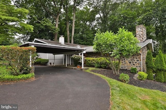 1116 Dixon Ln, Jenkintown, PA 19046