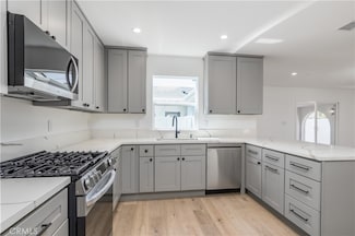 7439 Irondale Ave, Winnetka, CA 91306