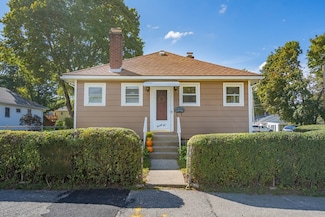 22 Sherbrook Ave, Worcester, MA 01604