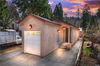 22847 Juniper Ln, Crestline, CA 92325