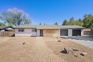 1648 NE Pheasant Ln, Bend, OR 97701