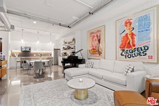 939 S Broadway Unit 406, Los Angeles, CA 90015