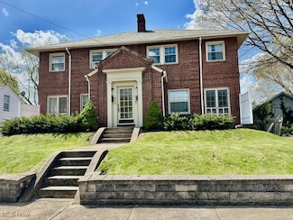 1725 Yale Ave NW, Canton, OH 44703