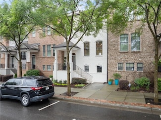 3932 Boston Common St, Suwanee, GA 30024