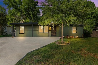 1520 Barcus Cir, Fort Worth, TX 76134