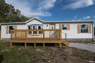 221 N Chase St, Sullivan, IN 47882