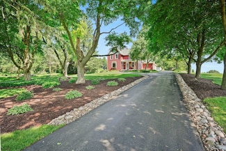 4274 County Road Ch, Dodgeville, WI 53533
