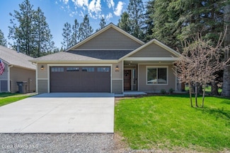 635 E Valley St S, Oldtown, ID 83822