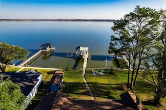 18409 Shore Dr, Kemp, TX 75143