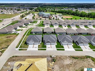 8515 Regent Dr, Lincoln, NE 68507