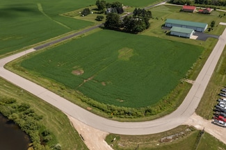 Lt1 Pamperin Way, Allenton, WI 53002