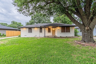 608 Laurel St, Lancaster, TX 75134