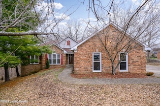 8416 Lacevine Place, Louisville, KY 40220