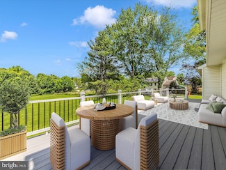 13 Ridge Heights Ct, Gaithersburg, MD 20879