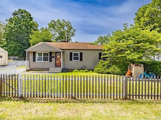 36 Lawncrest Dr, Southington, CT 06489
