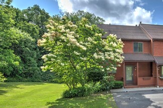 83 Spaulding St, Amherst, MA 01002