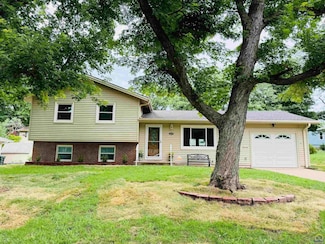 2507 SW Prairie Rd, Topeka, KS 66614
