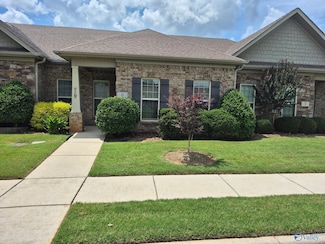 6 Atherton Cir SW, Huntsville, AL 35824