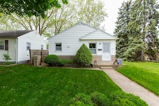 1521 N Wellington St, South Bend, IN 46628