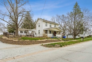 230 W Main St, Solon, IA 52333