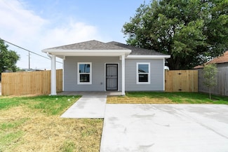 2201 Morris St, Corpus Christi, TX 78405