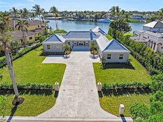 440 Kings Town Dr, Naples, FL 34102