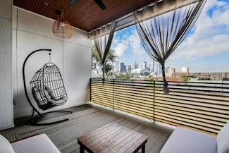 2412 Canal St Unit K, Houston, TX 77003