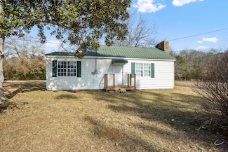 1470 Church St, Montezuma, GA 31063