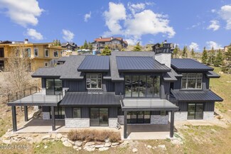 8945 N Mountain Crest Rd, Park City, UT 84098