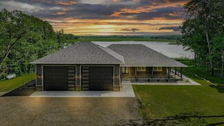 36061 S Platte Lake Dr, Hillman, MN 56338