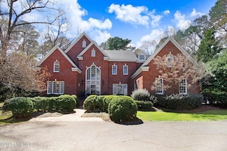 618 Lake Shore Dr, Goldsboro, NC 27534
