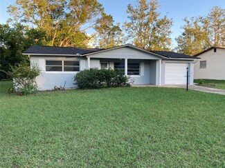 311 S Adams St, Beverly Hills, FL 34465