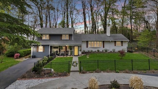 3522 Pinevale Rd, Roanoke, VA 24018