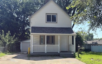 4031 E 8th St, Des Moines, IA 50313