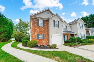 8840 Treyburn Dr Unit 104, Charlotte, NC 28216